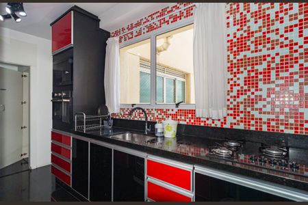 Apartamento para alugar com 126m², 4 quartos e 2 vagasCozinha