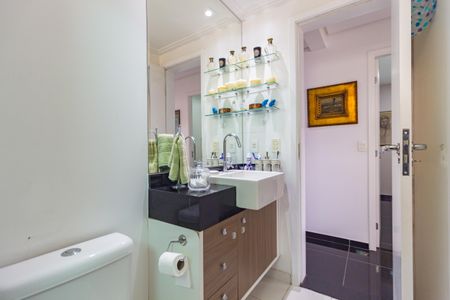 Apartamento para alugar com 126m², 4 quartos e 2 vagasBanheiro - Social