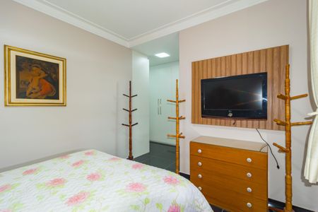 Apartamento para alugar com 126m², 4 quartos e 2 vagasQuarto 4 - Suíte