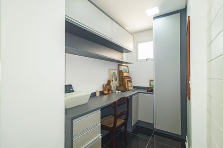 Apartamento para alugar com 126m², 4 quartos e 2 vagasEscritório