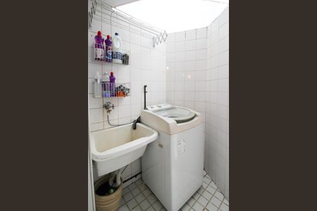 Apartamento à venda com 47m², 1 quarto e 1 vaga Apartamento à venda com 47m², 1 quarto e 1 vagaÁrea de Serviço