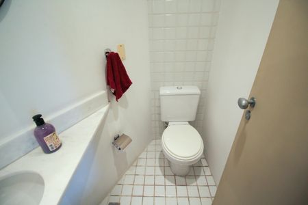 Lavabo de apartamento à venda com 1 quarto, 47m² em Moema, São Paulo