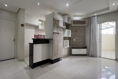 Sala de apartamento para alugar com 3 quartos, 85m² em Vila Endres, Guarulhos