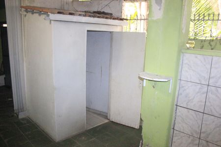 Casa à venda com 215m², 4 quartos e 3 vagasLavanderia 2