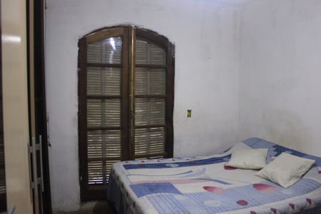 Casa à venda com 215m², 4 quartos e 3 vagasQuarto 3