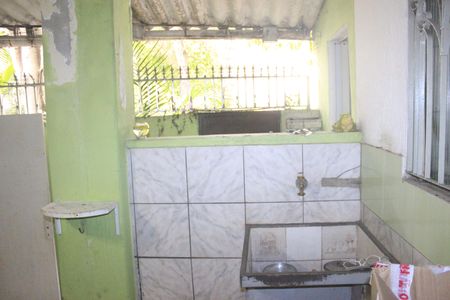 Casa à venda com 215m², 4 quartos e 3 vagasLavanderia 2