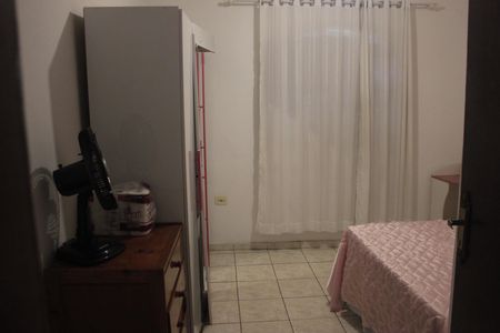 Casa à venda com 215m², 4 quartos e 3 vagasQuarto 3