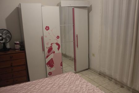 Casa à venda com 215m², 4 quartos e 3 vagasQuarto 3