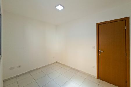 Apartamento para alugar com 85m², 2 quartos e 2 vagas Apartamento para alugar com 85m², 2 quartos e 2 vagasQuarto