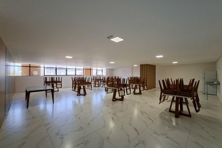 Apartamento para alugar com 85m², 2 quartos e 2 vagas Apartamento para alugar com 85m², 2 quartos e 2 vagasÁrea comum - Salão de festas