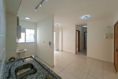 Apartamento para alugar com 85m², 2 quartos e 2 vagas Apartamento para alugar com 85m², 2 quartos e 2 vagasCozinha