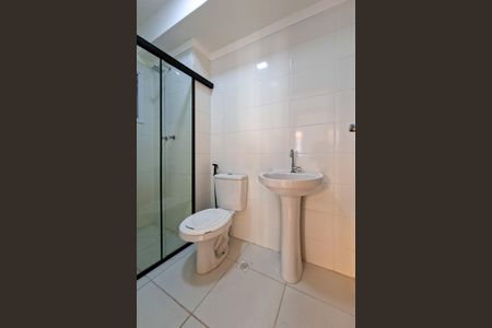 Apartamento para alugar com 85m², 2 quartos e 2 vagas Apartamento para alugar com 85m², 2 quartos e 2 vagasBanheiro