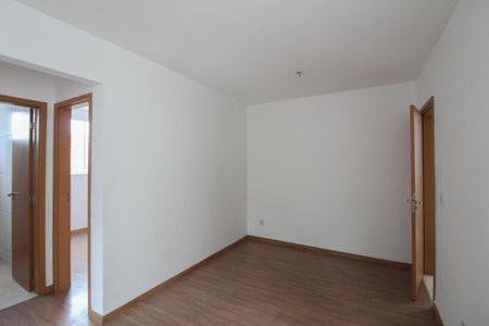 Sala de apartamento para alugar com 2 quartos, 43m² em São Benedito, Belo Horizonte