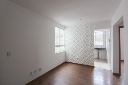 Sala de apartamento para alugar com 2 quartos, 43m² em São Benedito, Belo Horizonte