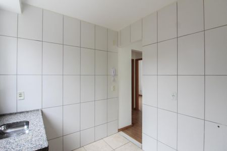 Apartamento para alugar com 43m², 2 quartos e 1 vaga Apartamento para alugar com 43m², 2 quartos e 1 vagaCozinha e Área de Serviço