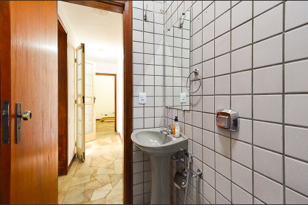 Casa para alugar com 90m², 2 quartos e sem vagaBanheiro 1