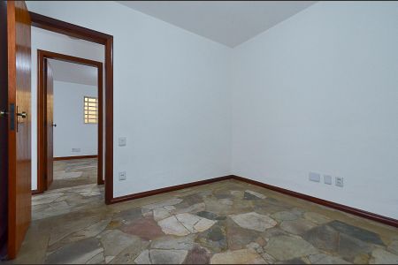Casa para alugar com 90m², 2 quartos e sem vagaQuarto 2