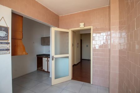 Cozinha de apartamento para alugar com 3 quartos, 80m² em Farroupilha, Porto Alegre