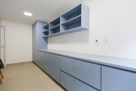 Studio à venda com 28m², 1 quarto e sem vaga Studio à venda com 28m², 1 quarto e sem vagaÁrea comum - Lavanderia