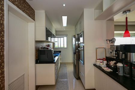 Apartamento à venda com 126m², 3 quartos e 2 vagasCozinha