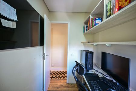 Apartamento à venda com 126m², 3 quartos e 2 vagasEscritório