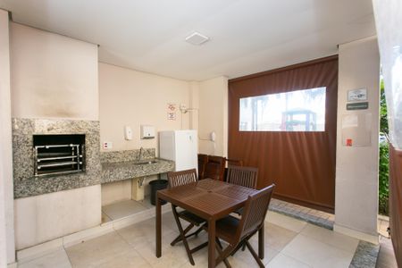 Apartamento para alugar com 42m², 2 quartos e sem vagaÁrea comum - Churrasqueira