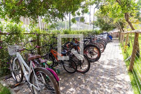 Apartamento para alugar com 42m², 2 quartos e sem vagaÁrea comum - Bicicletário 
