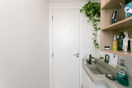 Apartamento para alugar com 42m², 2 quartos e sem vagaBanheiro 
