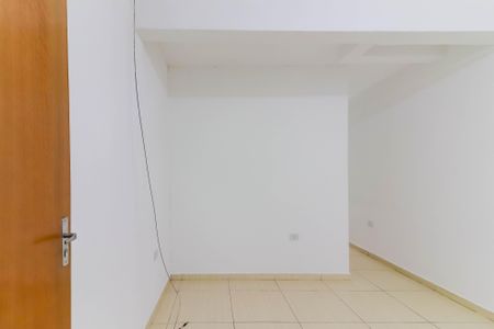 Sala de kitnet/studio para alugar com 1 quarto, 27m² em Vila Nova Alba, São Paulo