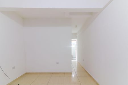 Sala de kitnet/studio para alugar com 1 quarto, 27m² em Vila Nova Alba, São Paulo