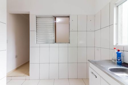 Cozinha e Área de Serviço de kitnet/studio para alugar com 1 quarto, 27m² em Vila Nova Alba, São Paulo