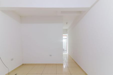 Sala de kitnet/studio para alugar com 1 quarto, 27m² em Vila Nova Alba, São Paulo