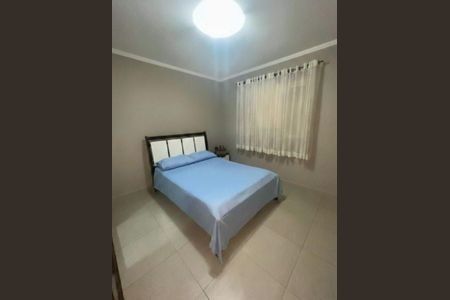 Quarto de casa para alugar com 3 quartos, 250m² em Parque Renato Maia, Guarulhos
