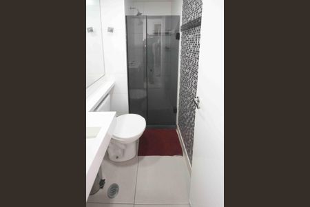 Apartamento para alugar com 38m², 2 quartos e sem vaga Apartamento para alugar com 38m², 2 quartos e sem vagaBanheiro