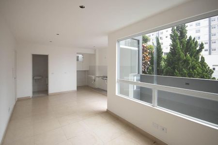 Sala  de apartamento à venda com 1 quarto, 31m² em Vila Mazzei, São Paulo