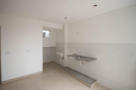 Cozinha  de apartamento à venda com 1 quarto, 31m² em Vila Mazzei, São Paulo