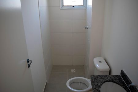 Apartamento à venda com 53m², 2 quartos e 1 vaga Apartamento à venda com 53m², 2 quartos e 1 vagaBanheiro