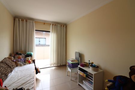 Casa à venda com 230m², 3 quartos e 2 vagasQuarto 3