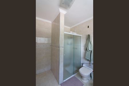 Casa à venda com 230m², 3 quartos e 2 vagasQuarto 1 - Suíte Banheiro 