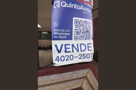 Casa à venda com 230m², 3 quartos e 2 vagasPlaca 