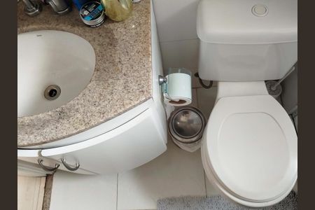 Apartamento à venda com 122m², 3 quartos e 2 vagas Apartamento à venda com 122m², 3 quartos e 2 vagasBanheiro 2 - suíte 2