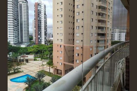 Apartamento à venda com 122m², 3 quartos e 2 vagas Apartamento à venda com 122m², 3 quartos e 2 vagasVaranda - vista