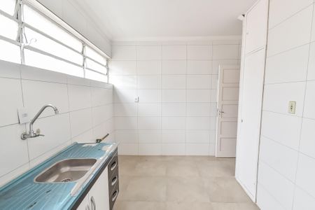 Apartamento à venda com 75m², 2 quartos e 1 vaga Apartamento à venda com 75m², 2 quartos e 1 vagaCozinha