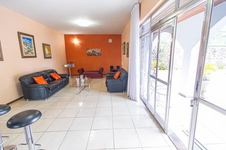sala de casa à venda com 5 quartos, 1000m² em Pampulha, Belo Horizonte