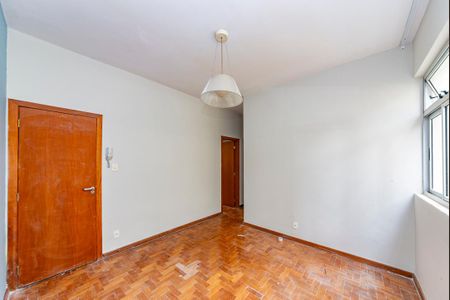 Sala 2 de apartamento para alugar com 3 quartos, 109m² em São Pedro, Belo Horizonte