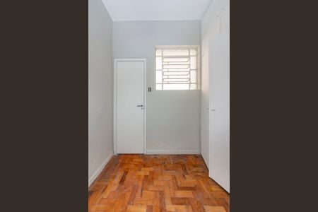 Apartamento para alugar com 109m², 3 quartos e sem vagaQuarto de Serviço