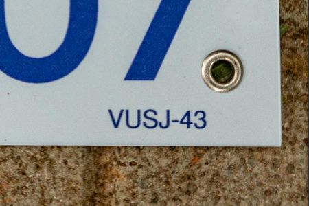 Apartamento para alugar com 109m², 3 quartos e sem vagaplaca instalada em 03/02/2026 com o código VUSJ-43