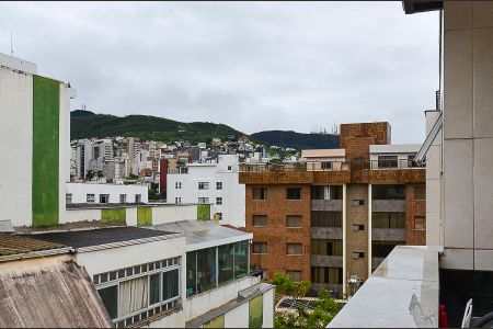 Apartamento para alugar com 130m², 2 quartos e 2 vagasVista