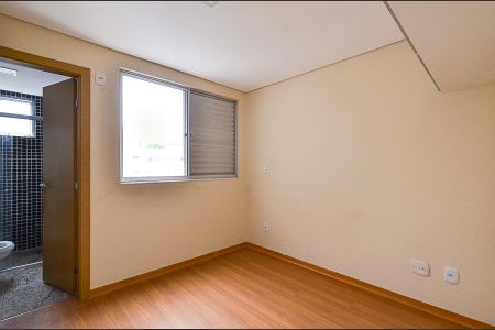 Apartamento para alugar com 130m², 2 quartos e 2 vagasSuíte 2
