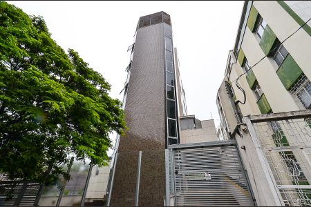 Apartamento para alugar com 130m², 2 quartos e 2 vagasFachada